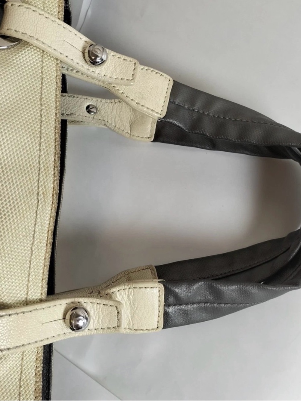 CHANEL Quilted Metallic Black Tote with Cream Accents - Picture 4 of 9